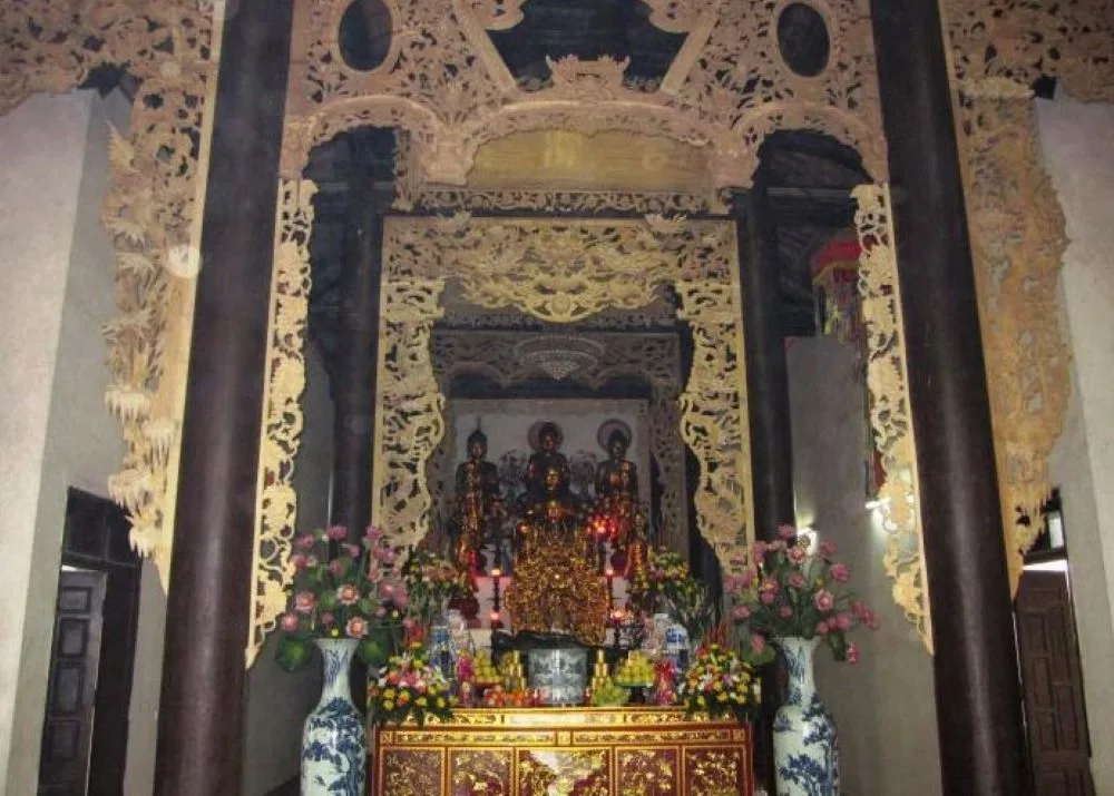 Không gian thanh tịnh chùa Hội Xá